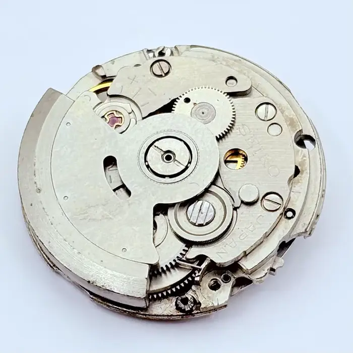 1 pièce d'accessoire de montre, mouvement 7009 ancien, lavé à l'huile, 70 % neuf pour usage normal, 