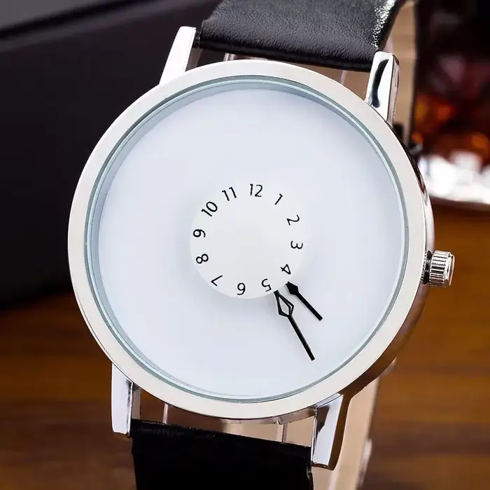 Montre-bracelet à quartz en cuir noir pour hommes