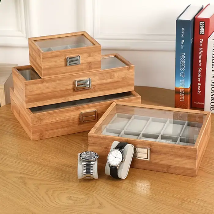 Boîte de rangement de montre en bois antique à offrir pour collectionneurs montres et amoureux de design pour bureaux et intérieurs