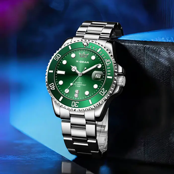 Montre X-GEAR en acier vert avec affichage luminescent et résistance à l'eau pour hommes sportifs et aventuriers