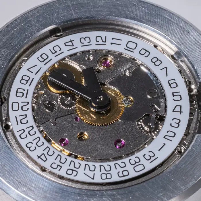 Mouvement automatique PT5000 à 25 rubis avec fonction mécanique de haute précision et dateurateur