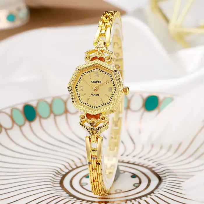 Montre magnétique pour femme