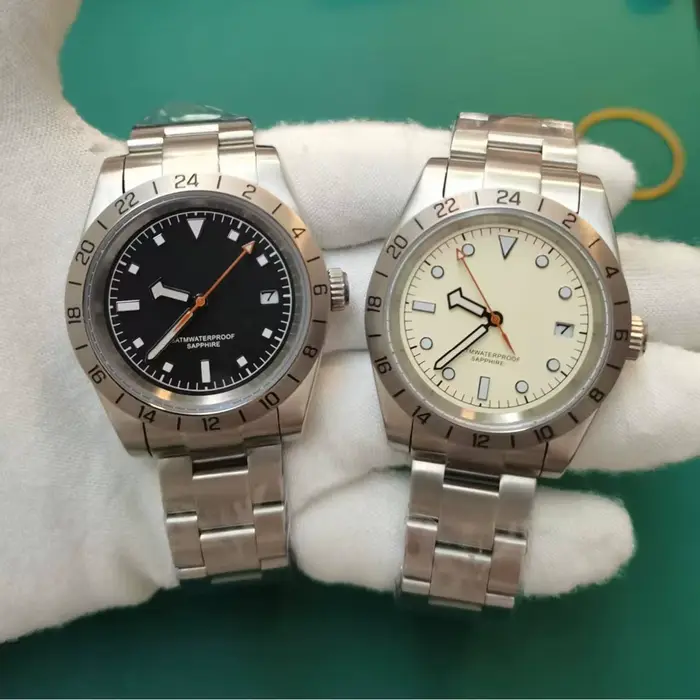 Montre analogique à Quartz pour hommes