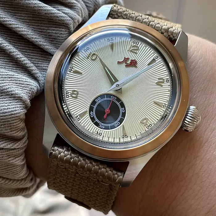 Montre Mécanique Merkur Vintage à Quartz Cadran Saumon Boîtier Acier Inoxydable Occasions Spéciales Hommes