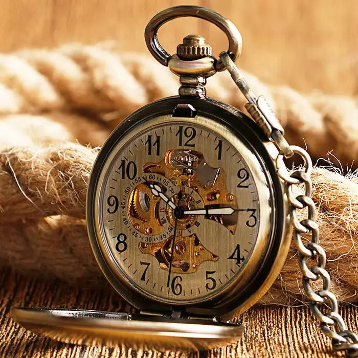 Montre de poche à remontage automatique en cuivre