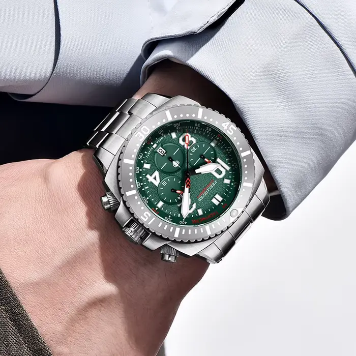 Montre de plongée chronographe à cadran vert de la marque haut de gamme FEELNEVER pour hommes