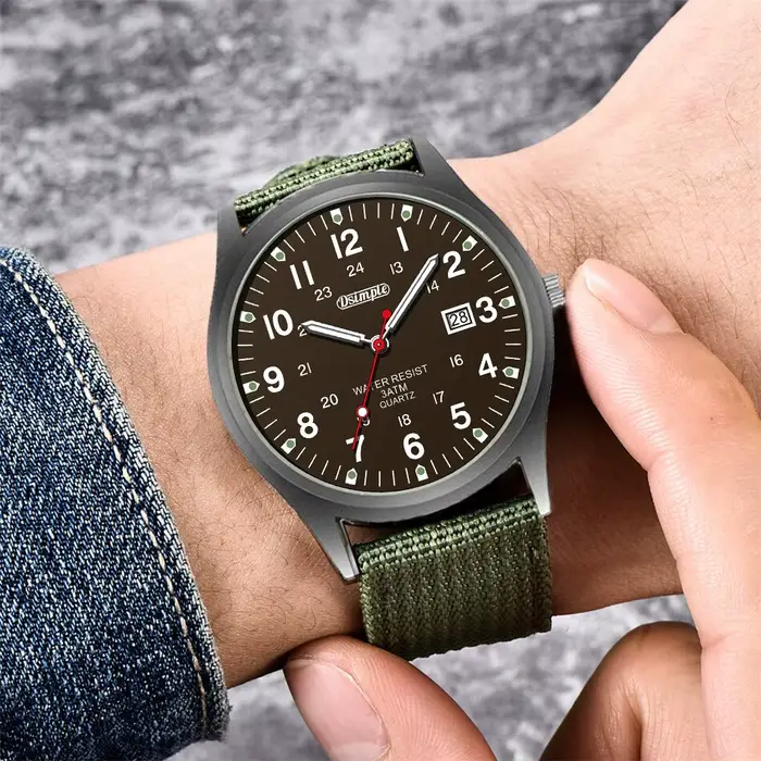 Montre-bracelet à quartz de sport militaire pour hommes