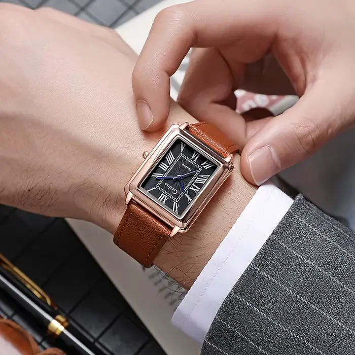 Montre-bracelet à quartz pour hommes avec bracelet en cuir rectangulaire style fashion et casual pour diverses occasions sociales et professionnelles