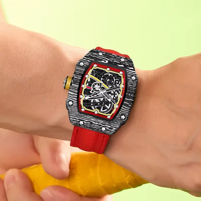 Montre à Quartz Sportive Ultra-Thin Barrel Affichage Lumineux Bracelet Nylon Occasionnels Professionnels Hommes Femmes
