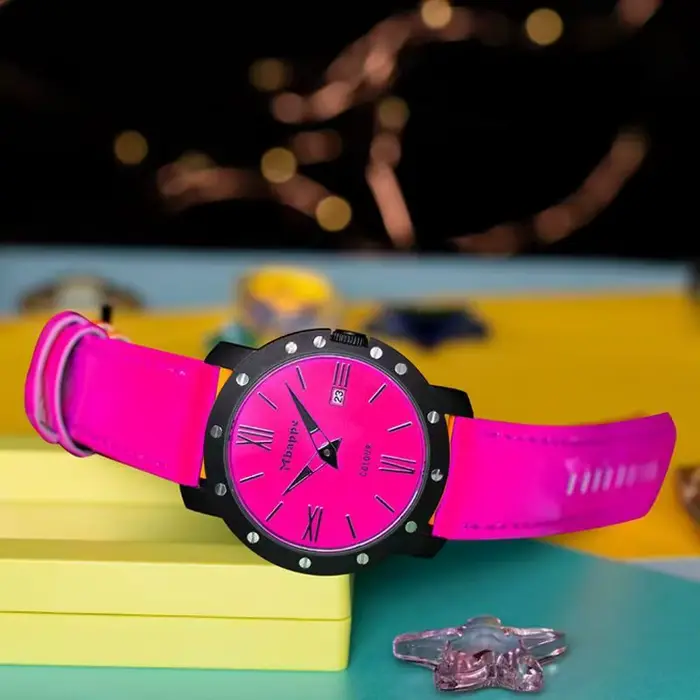 Authentique montre pour femme Mbappe, tout neuf, élégante, luxueuse, lumineuse, sport, montre à quar