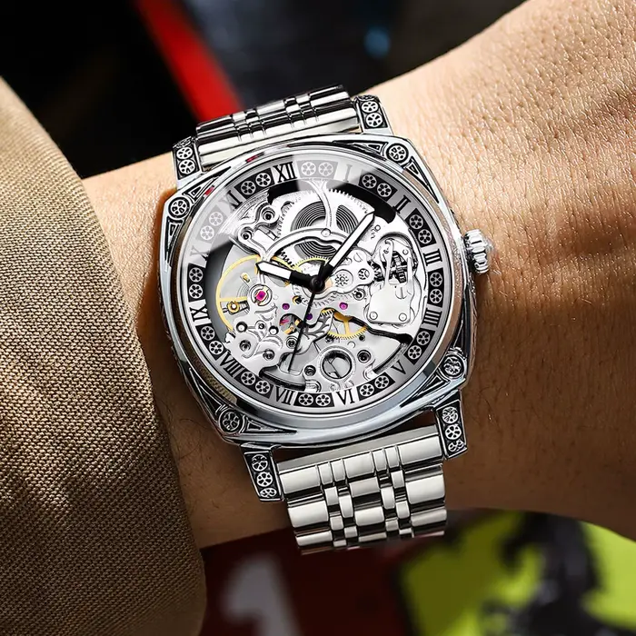Montre Squelette Luxe Homme Automatique Carré Gravé Bracelet Acier Cuir Aiguilles Lumineuses Occasions Spéciales