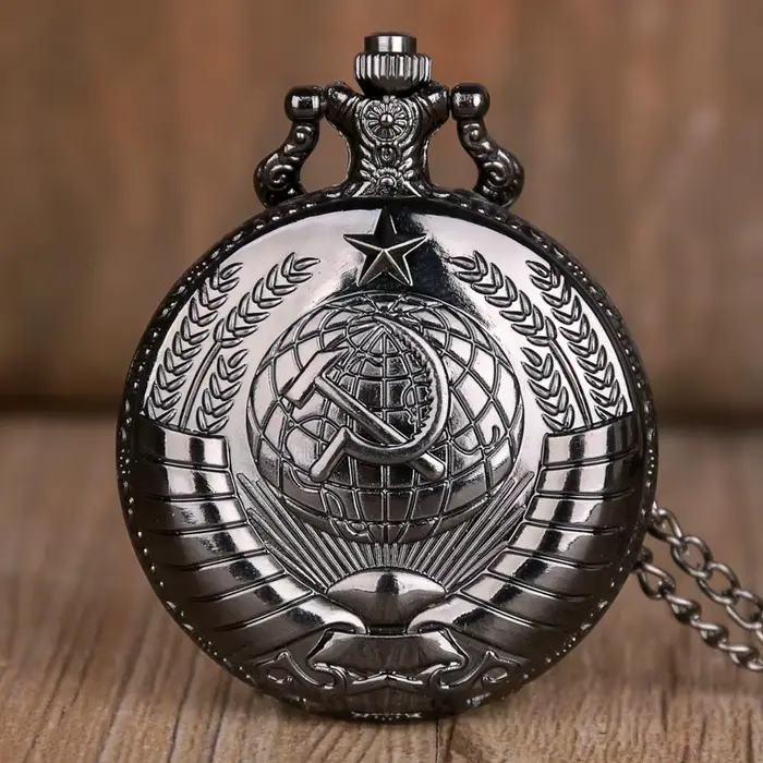 Montre de poche avec pendentif en bronze, insignes soviétiques de luxe, marteau faucille, emblème ru