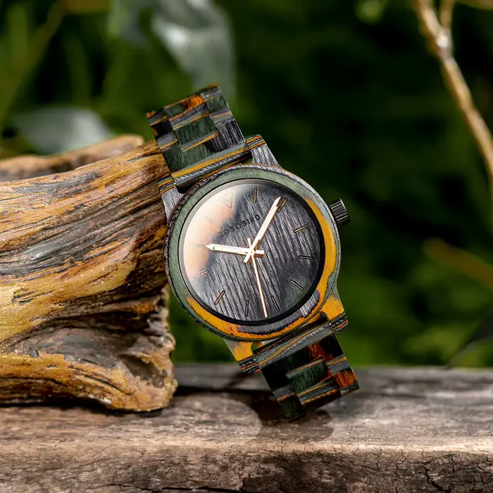 BOBOBIRD montre en bois montre-bracelet pour homme mouvement à Quartz japonais Crazy Horse cuir mode décontracté montres gravées cadeau personnalisé