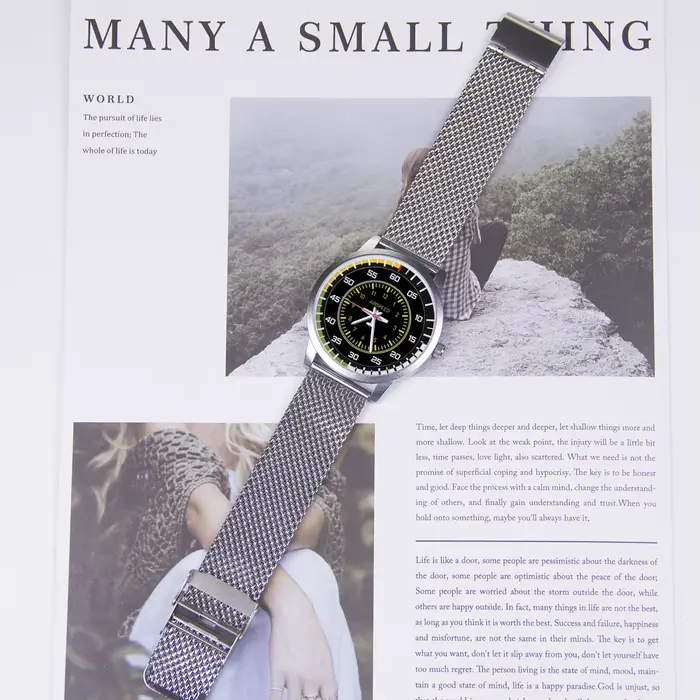 Montre-bracelet électronique classique avec logo pour homme