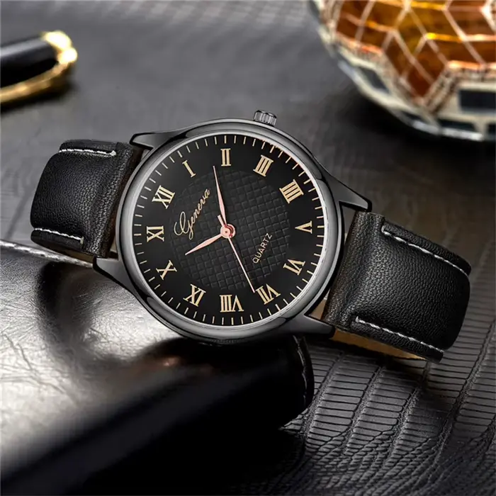 Mode moderne noir Quartz hommes montres marée marque bracelet en cuir grand cadran