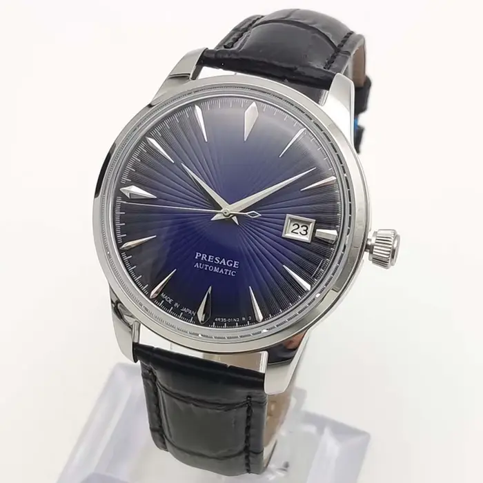 Montre mécanique automatique ronde vintage pour hommes occasionnels élégantes à offrir pour hommes occasions spéciales