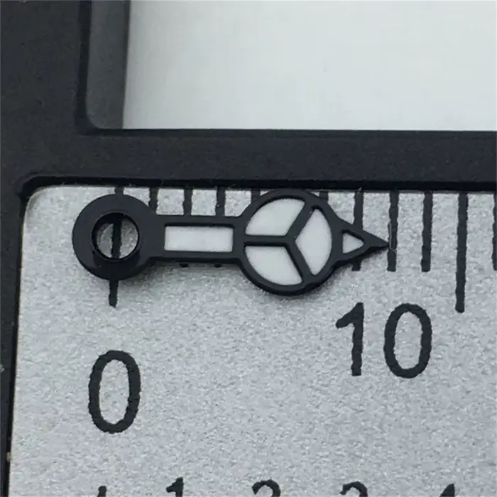 Montre à quartz BLIGER avec mouvement RONDA 515 aiguilles argentées et bracelet en acier inoxydable pour homme et femme occasions spéciales