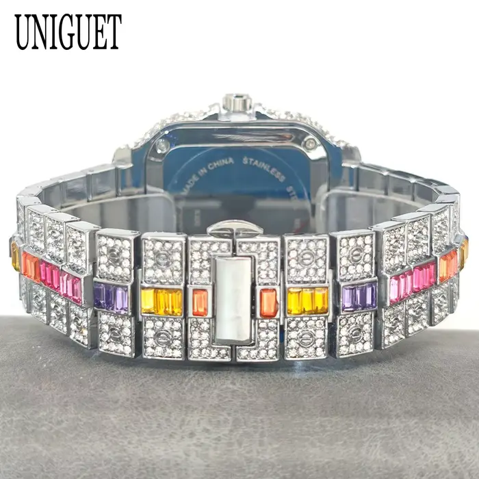 Montre UNIGUET Rainbow Diamond acier inoxydable carrée avec marqueurs de chiffres arabes pour hommes styles hip-hop occasions spéciales