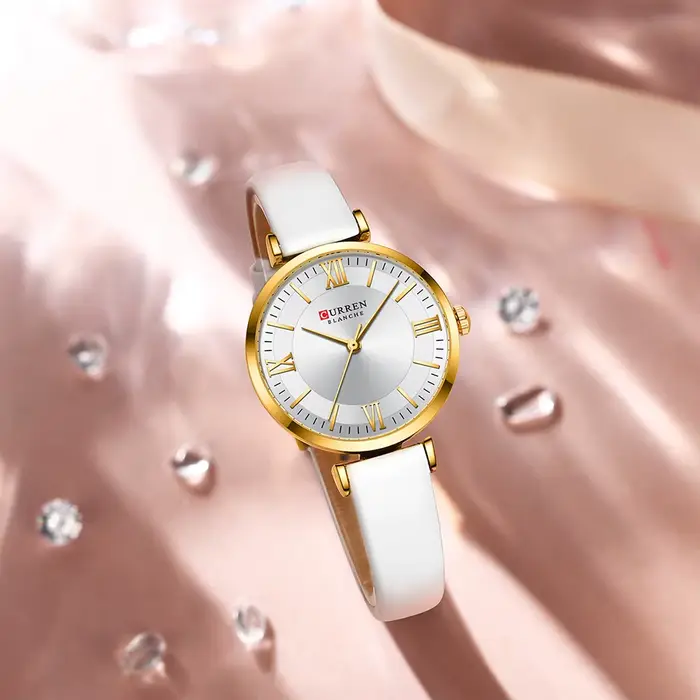 Nouvelles montres CURREN montres-bracelets en cuir à Quartz pour femmes horloge classique à la mode avec boîte