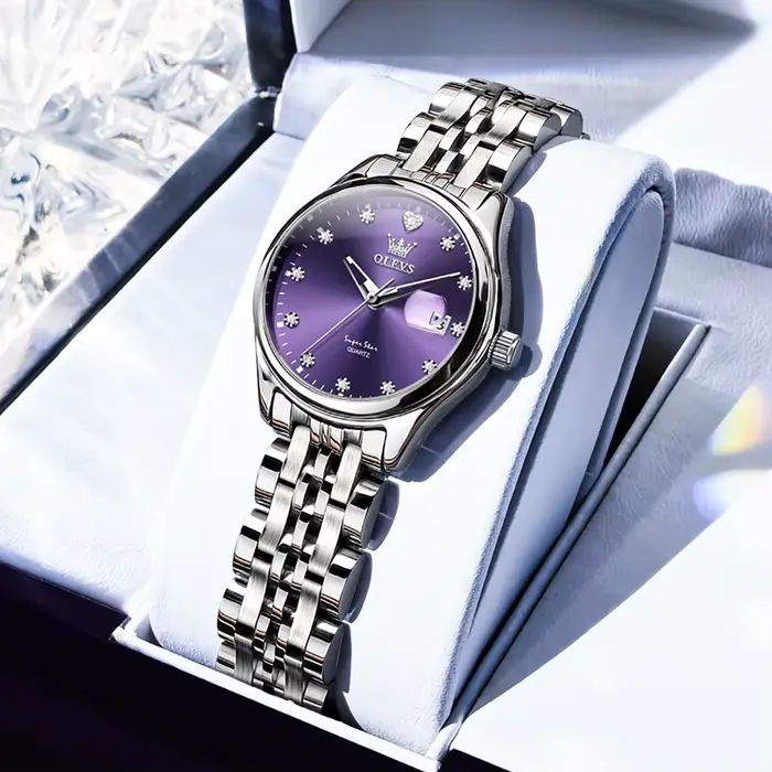 Montres à cadran violet diamant pour femmes