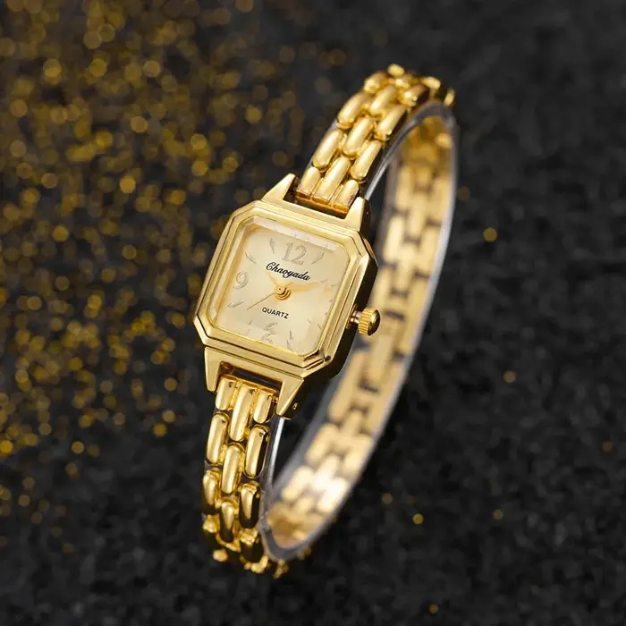Montres à Quartz de luxe pour femmes dorées marque de mode carré dames