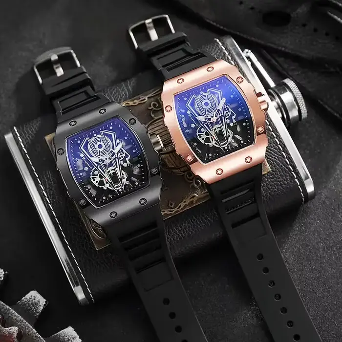 Montre à quartz Richard 2026 ajourée en forme de tonneau de vin pour homme