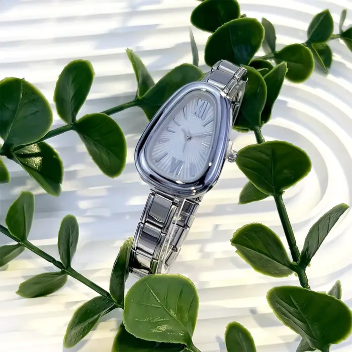 Montre-bracelet pour femme à mouvement à quartz