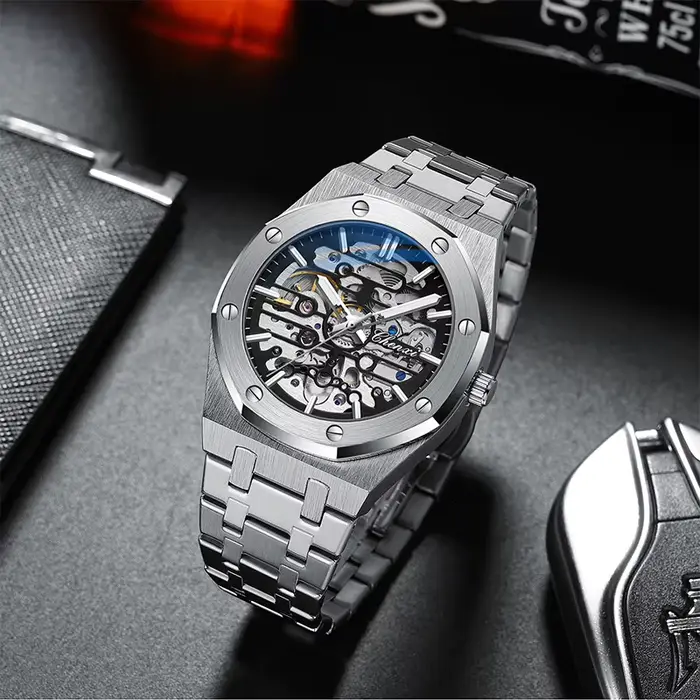 Montre mécanique CHENXI avec mouvement automatique, bracelet en acier inoxydable, résistante à l'eau, design unique pour hommes occassions spéciales