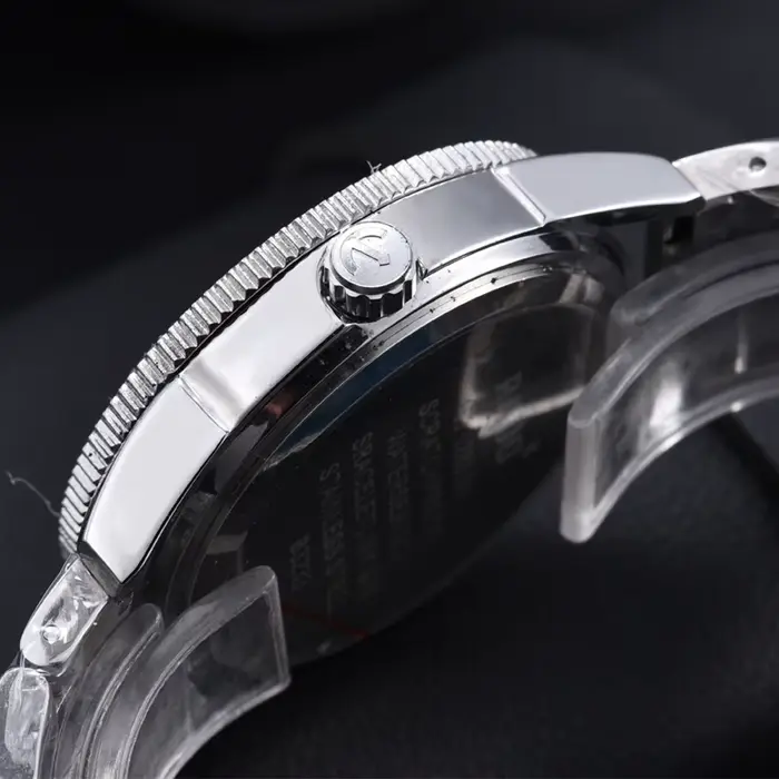 Montre Rado homme quartz multifonction classique luxe affaires nouvelle collection occassions spéciales