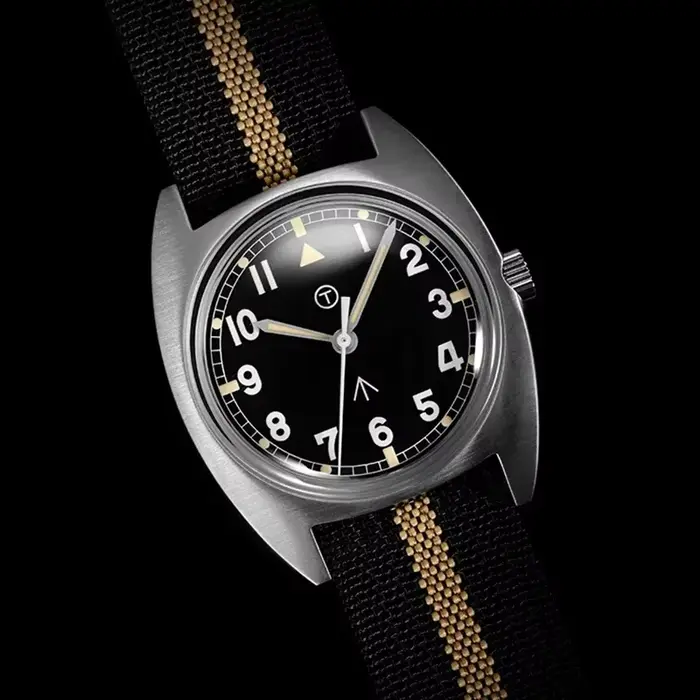 Montre Quartz Inoxydable avec Bracelet Nylon pour Hommes Style Fashion Casual Occasions Spéciales