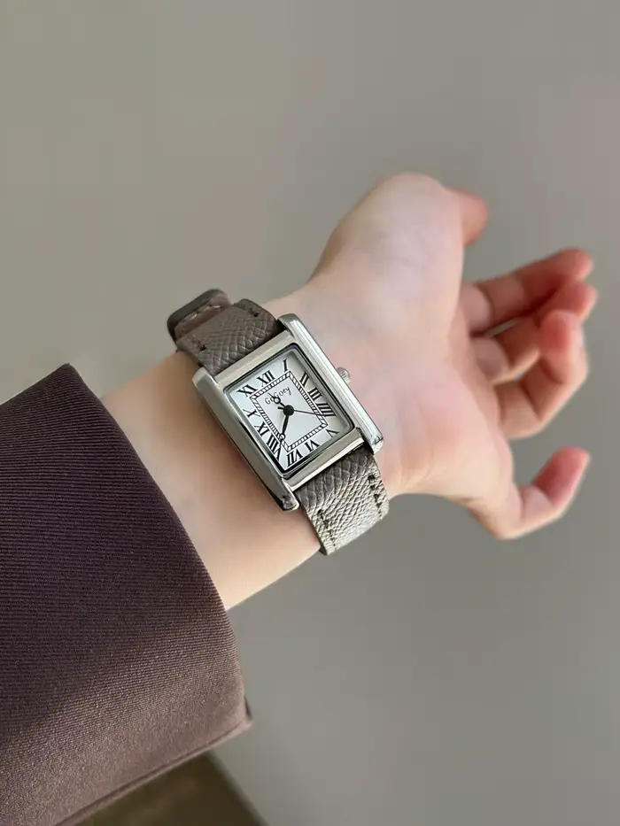 Petite montre carrée de luxe rétro femmes filles montres à Quartz