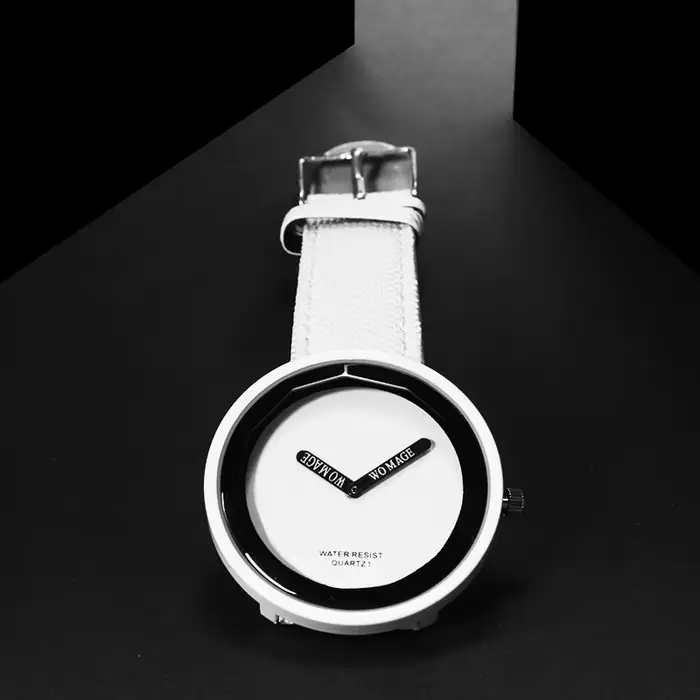 Offre spéciale mode femmes montres en cuir dames montre