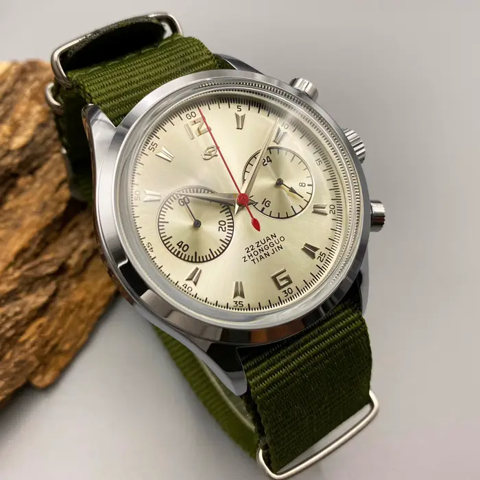 Montre Heimdallr Pilot Watch 42mm acier inoxydable bracelet tissu occasionnels homme aventuriers résistante à l'eau quartz