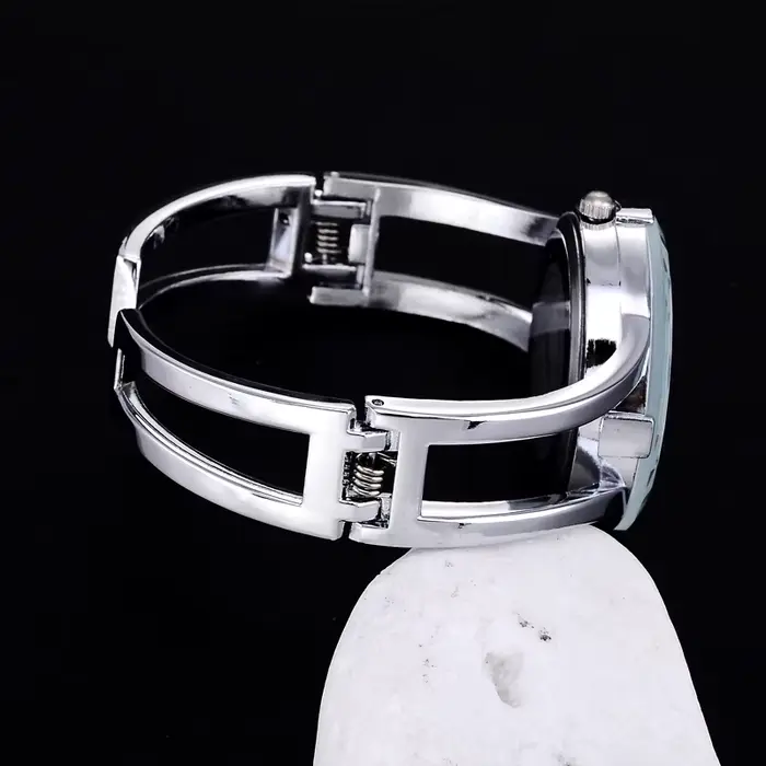 Femmes montres Bracelet Relogio Feminino Quartz mode