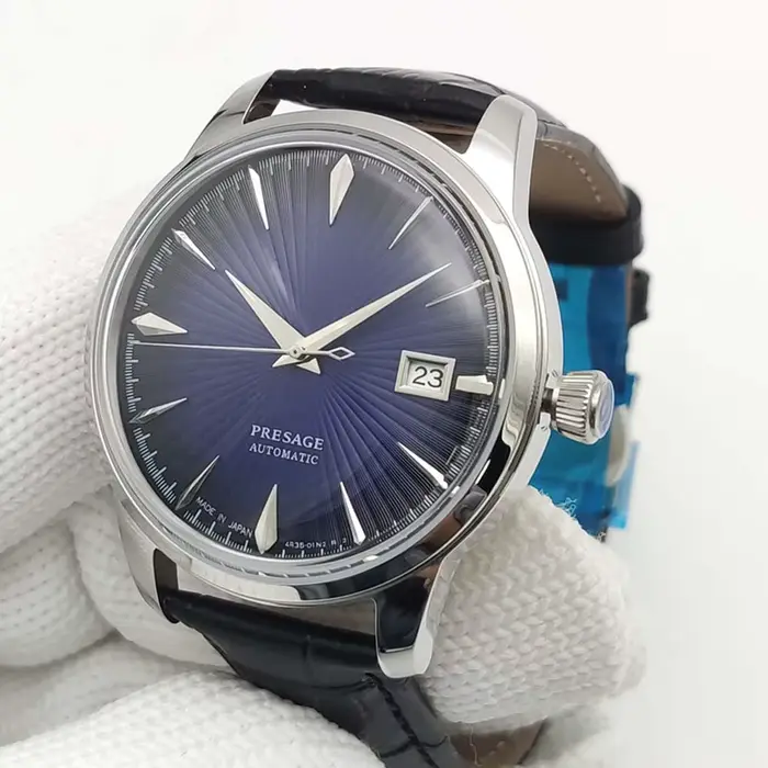Montre mécanique automatique ronde vintage pour hommes occasionnels élégantes à offrir pour hommes occasions spéciales