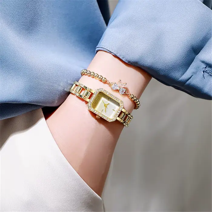 Luxe Montres de marque pour dames Mode Robes Carré Montre à quartz pour femmes en acier inoxydable
