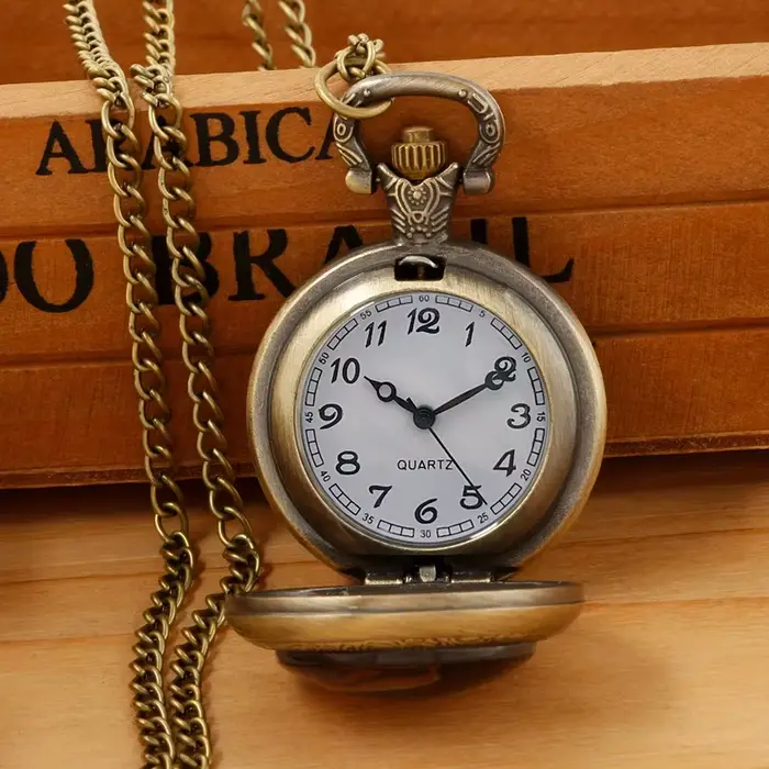 Montre à gousset SOXY en acier inoxydable vintage élégante pour hommes et femmes occassions spéciales