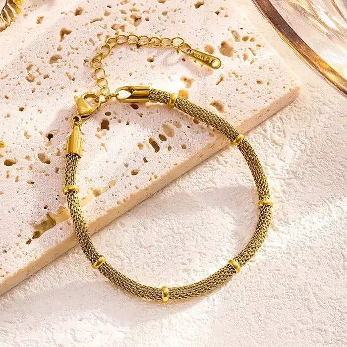 Bracelet en acier inoxydable pour femmes et filles