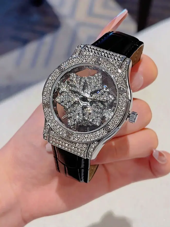 Nouvelle montre à quartz élégante pour femme en argent, cadran rotatif flocon de neige incrusté de s
