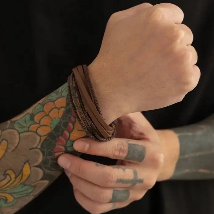Vintage marron cuir Bracelets pour hommes Simple mode multicouche tressé corde chaîne bracelet mâle nouveaux bijoux