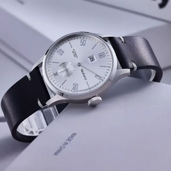 Milifortic 38MM minimaliste sauter heure montre automatique homme R088 saphir cristal 10ATM Vintage en acier inoxydable montres mécaniques