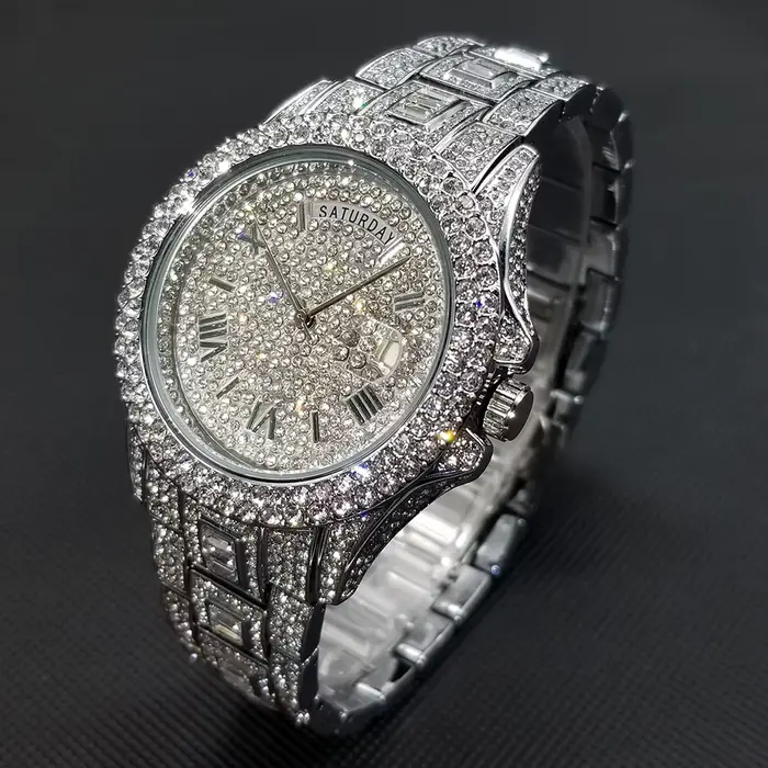 Date jour diamant montre pour hommes de luxe en acier inoxydable Style de rue glace sur montre-bracelet Hip Hop argent Bling étanche horloge cadeau