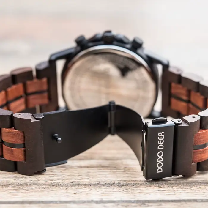 Montres en bois faites à la main pour hommes