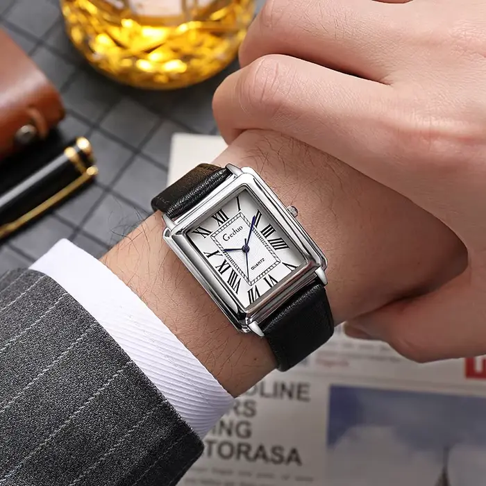 Montre-bracelet à quartz pour hommes avec bracelet en cuir rectangulaire style fashion et casual pour diverses occasions sociales et professionnelles