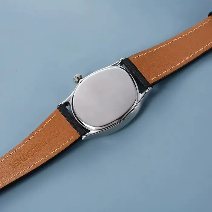 Série innovante de montres à quartz de forme spéciale avec mouvement chinois