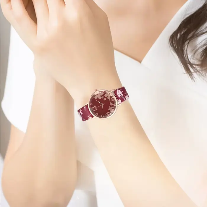 Montre pour femmes avec des fleurs colorées