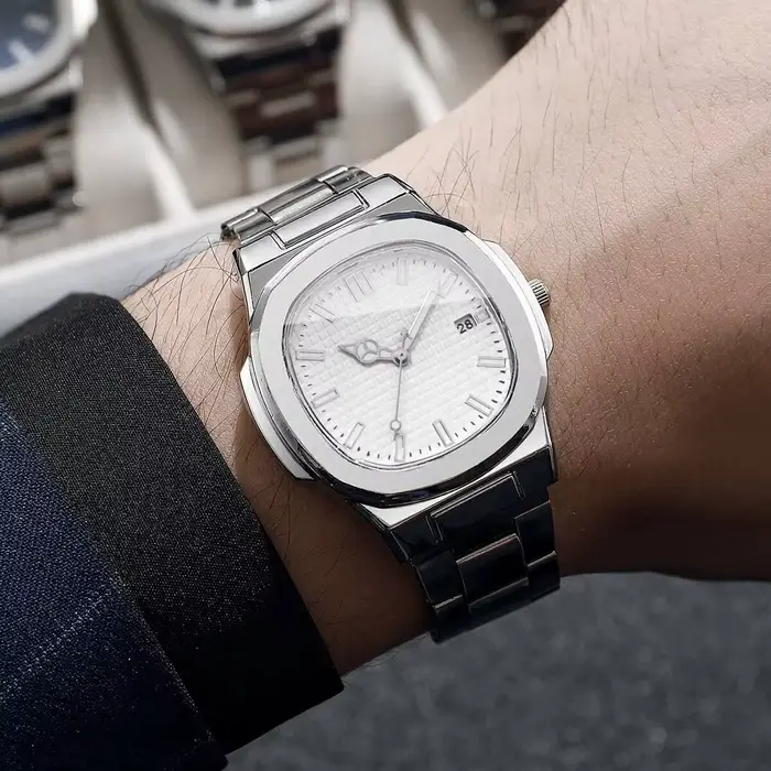 Montre yolako carrée de luxe homme quartz avec fermoir pliant pour occasions spéciales et mode décontracté