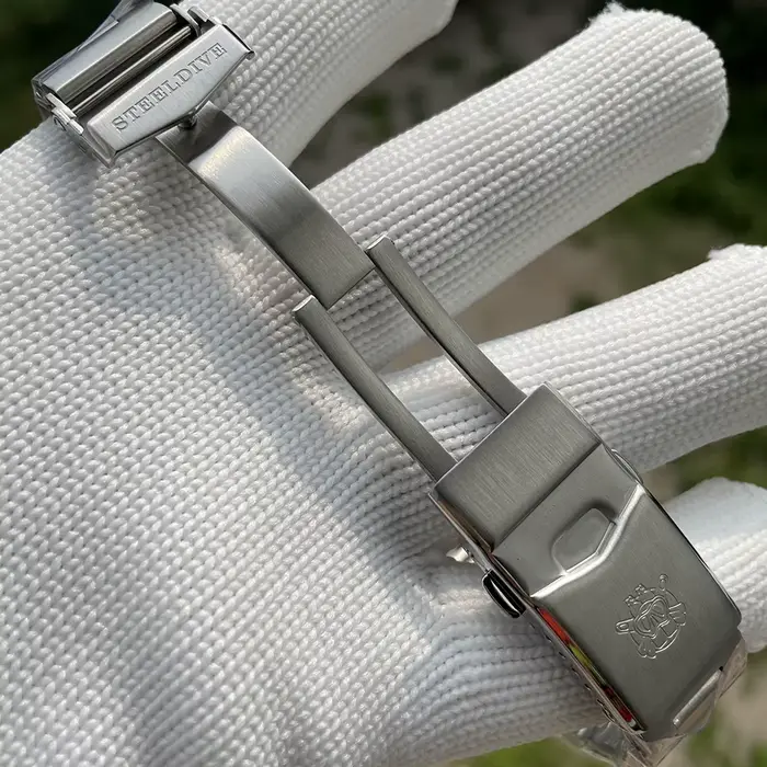 Montre de plongée STEELDIVE SD1952 avec lunette céramique et bracelet en cuir pour homme résistant à l'eau 300m