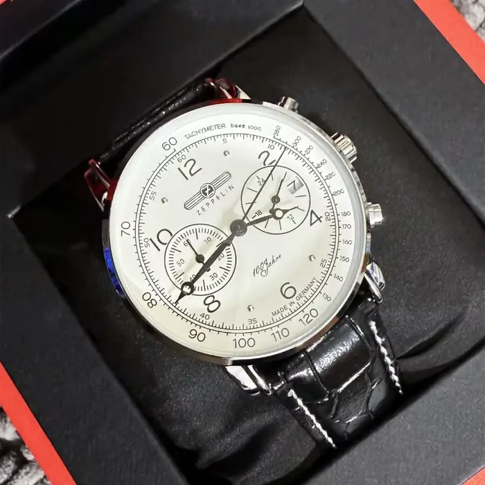 Zeppelin Memorial 20 Montre automatique pour homme avec calendrier