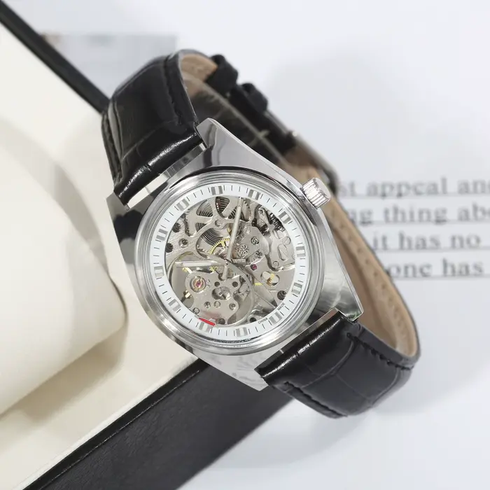 Montre mécanique à remontage manuel Bauhaus pour homme 7120